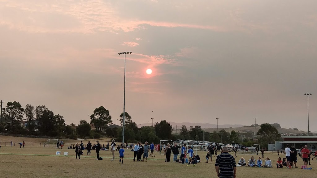 Myimbarr Community Park | Wattle Rd, Shellharbour NSW 2529, Australia | Phone: (02) 4221 6111