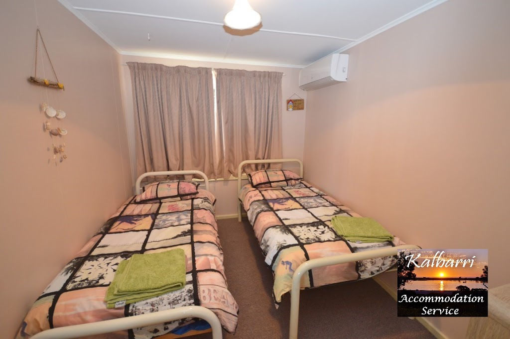 Mackie Lodge | lodging | 9 Maver St, Kalbarri WA 6536, Australia | 0899370400 OR +61 8 9937 0400
