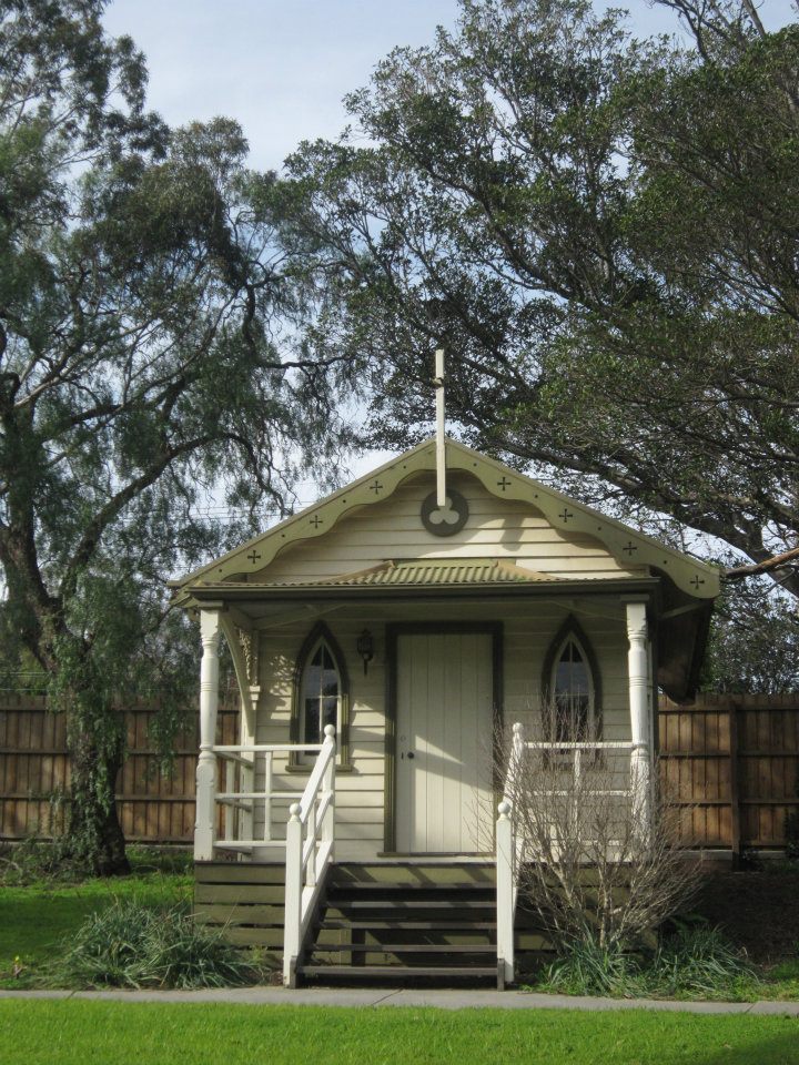 St Josephs Home | 112B St Georges Rd, Northcote VIC 3070, Australia | Phone: (03) 9489 8444