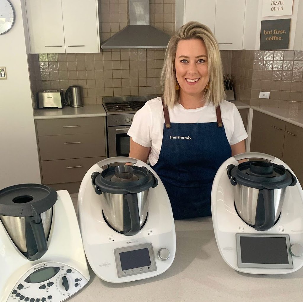 Tiffany Cracknell - Thermomix Consultant and The Mumma Cooks | home goods store | 1 Grove Creek Cl, Reedy Creek QLD 4227, Australia | 0403531739 OR +61 403 531 739