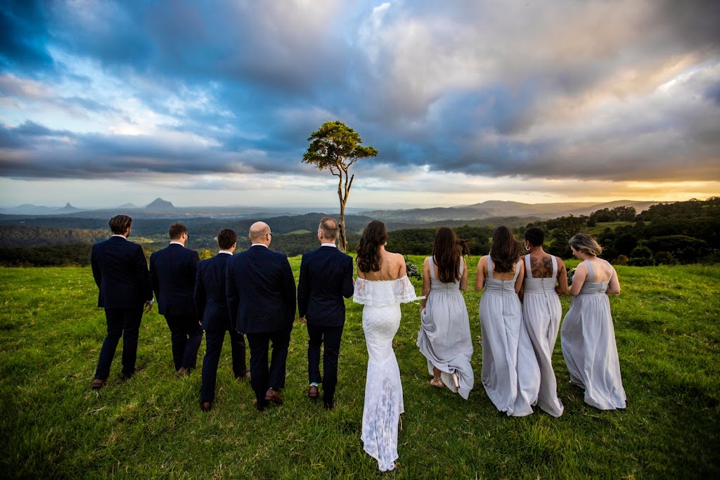 In Love Weddings Gold Coast Wedding Videography & Photography | 65A Guanaba Rd, Tamborine Mountain QLD 4272, Australia | Phone: 0477 932 987