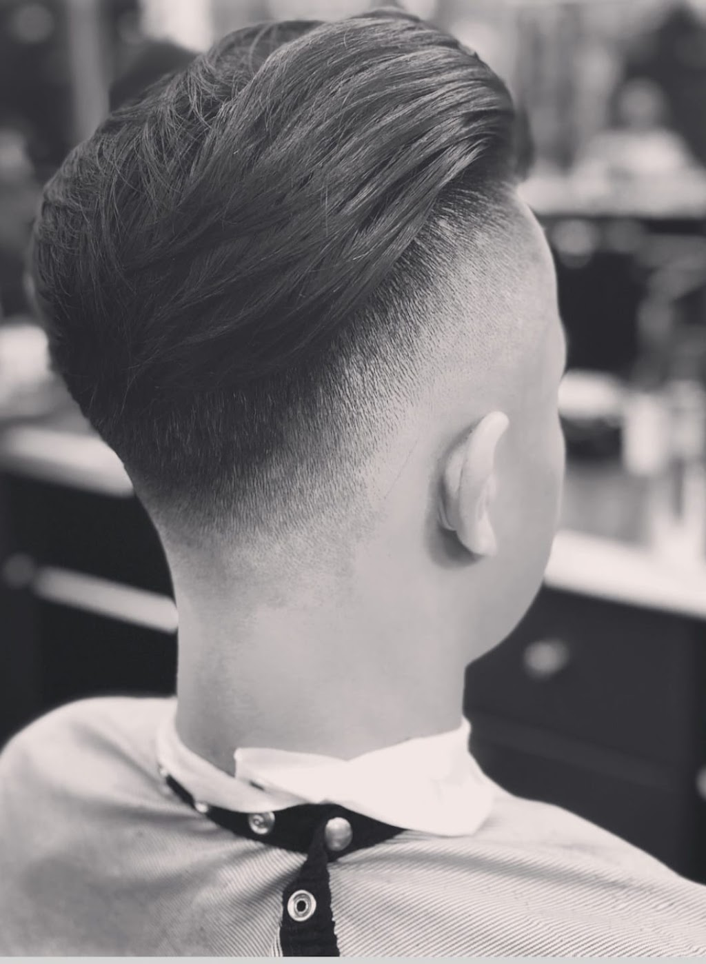 Royal Hair | 8/450 The Esplanade, Warners Bay NSW 2282, Australia | Phone: (02) 4009 1719
