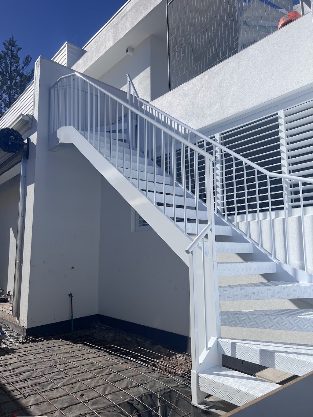 C.j. Welding & fabrication PTY LTD | Unit 4/6 Thornbill Dr, South Murwillumbah NSW 2484, Australia | Phone: 0478 136 374