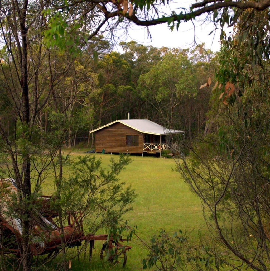 Possums Hollow and Hooters Hut, Bush Cabins. | real estate agency | 216 Butler Rd, Stanthorpe QLD 4380, Australia | 0438213216 OR +61 438 213 216