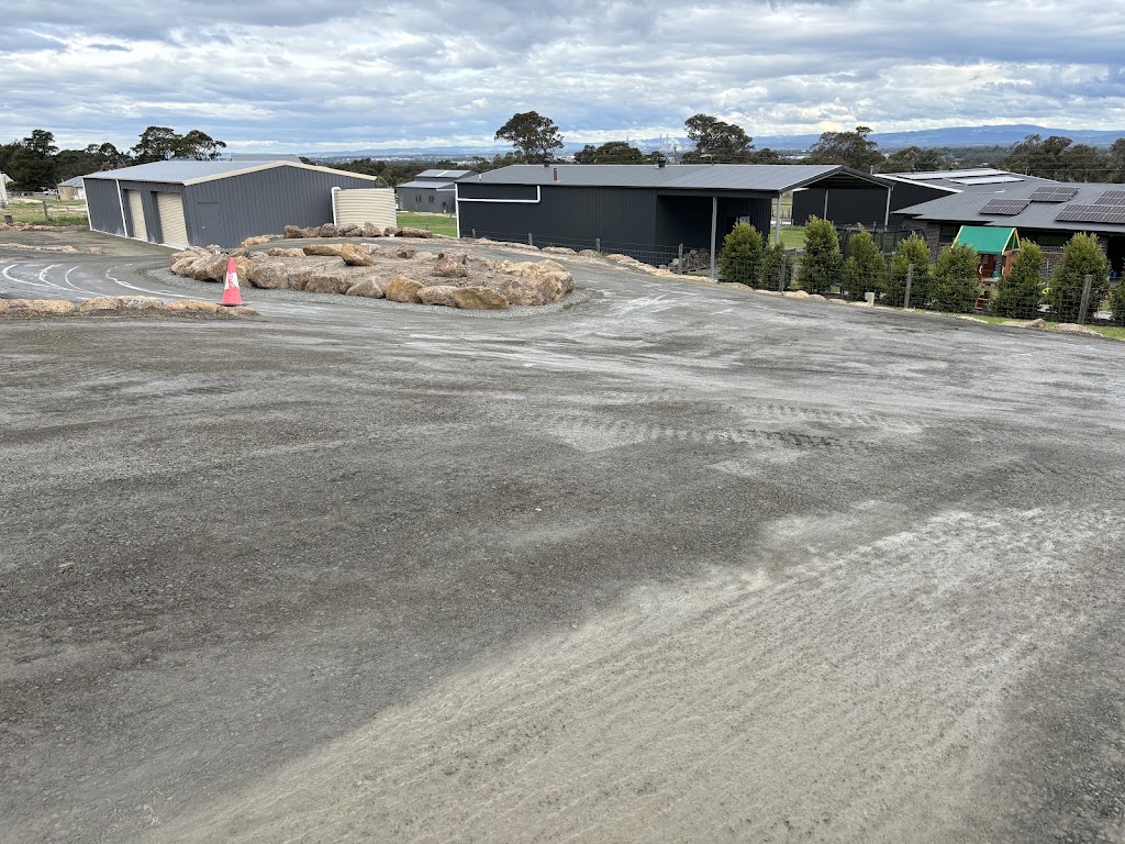 RJ Civil & Earthworx | 34 Standing Dr, Traralgon VIC 3845, Australia | Phone: 0477 715 384
