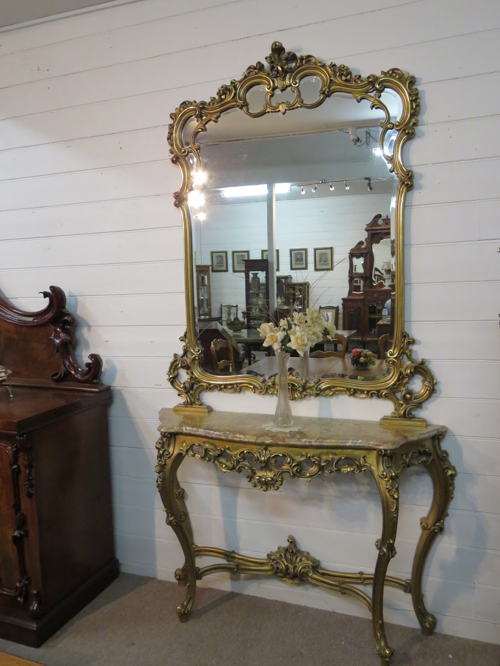 Tyabb Antique Centre | 1527 Frankston - Flinders Rd, Tyabb VIC 3913, Australia | Phone: 0419 134 051