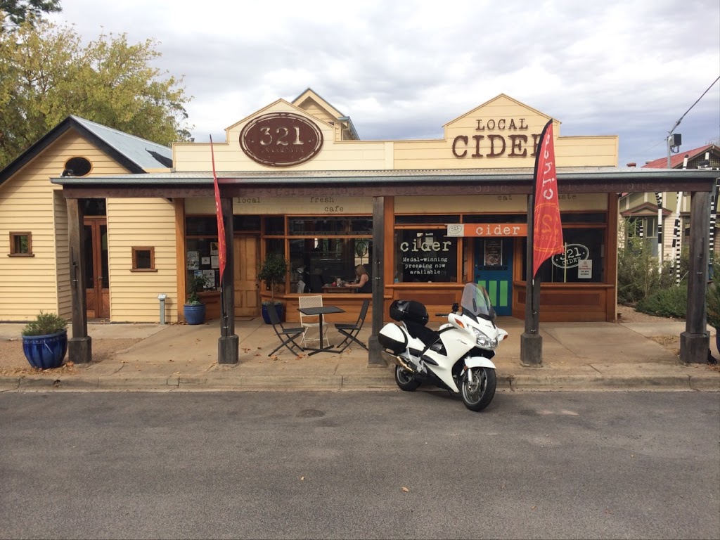 Café Sidra | cafe | 321 High St, Learmonth VIC 3352, Australia | 0353432272 OR +61 3 5343 2272