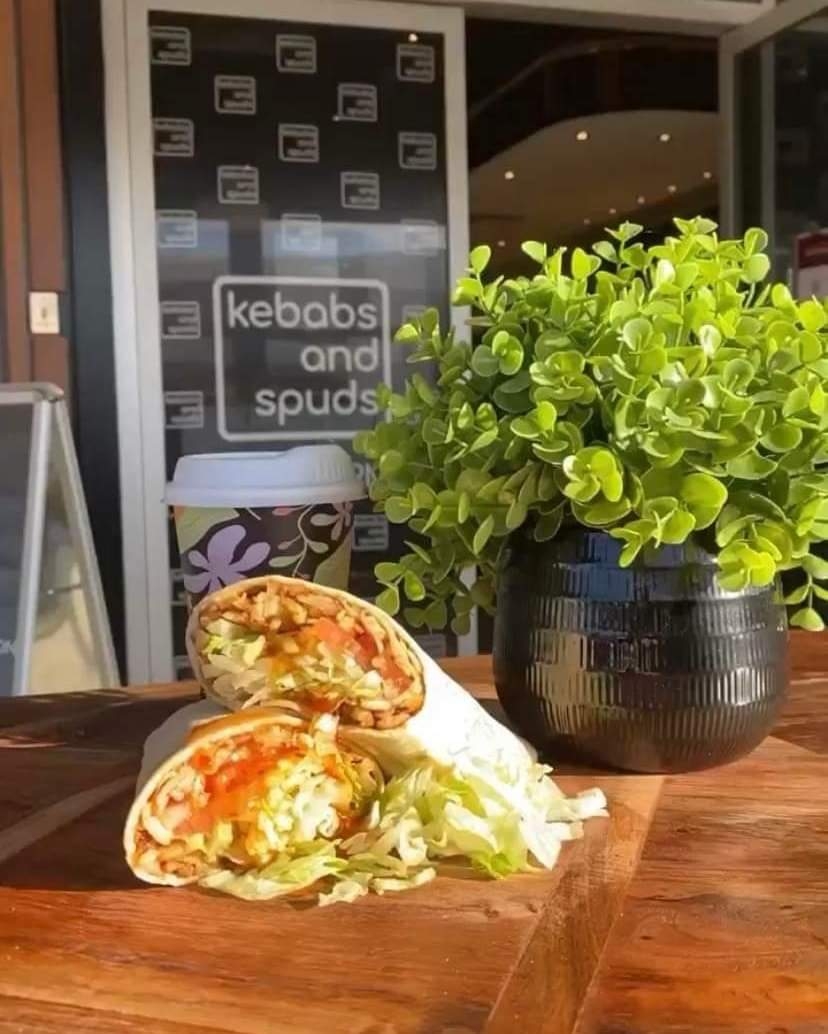 Kebabs and Spuds | 6/130A Takalvan St, Kensington QLD 4670, Australia | Phone: (07) 4191 5931