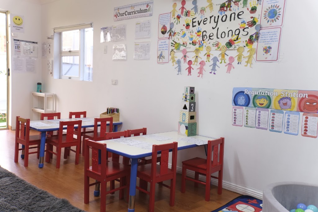 Bright Future Childcare | 52 Coronation Rd, Baulkham Hills NSW 2153, Australia | Phone: (02) 8850 6475