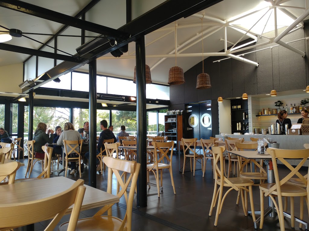 The View | restaurant | 2a Bradleys Head Rd, Mosman NSW 2088, Australia | 0299692400 OR +61 2 9969 2400
