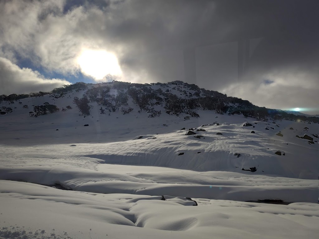 Charlotte Pass Snow Resort | Unnamed Road, Kosciuszko National Park NSW 2627, Australia | Phone: (02) 6457 1555