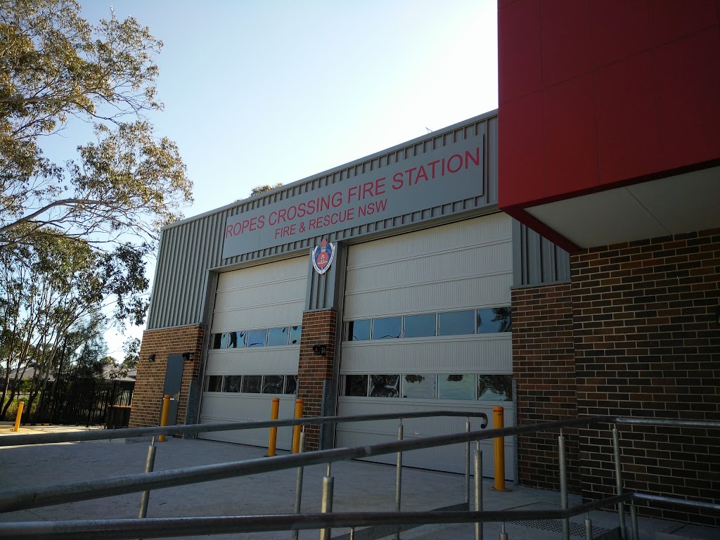 Fire and Rescue NSW Ropes Crossing Fire Station | 1a Ellsworth Dr, Tregear NSW 2770, Australia | Phone: (02) 9628 0661
