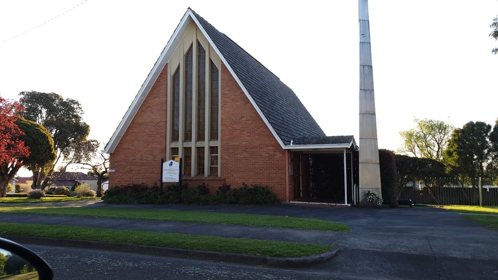 Drouin Presbyterian Church | church | Cnr Church St & Winters Ave, Drouin VIC 3818, Australia | 0356251126 OR +61 3 5625 1126