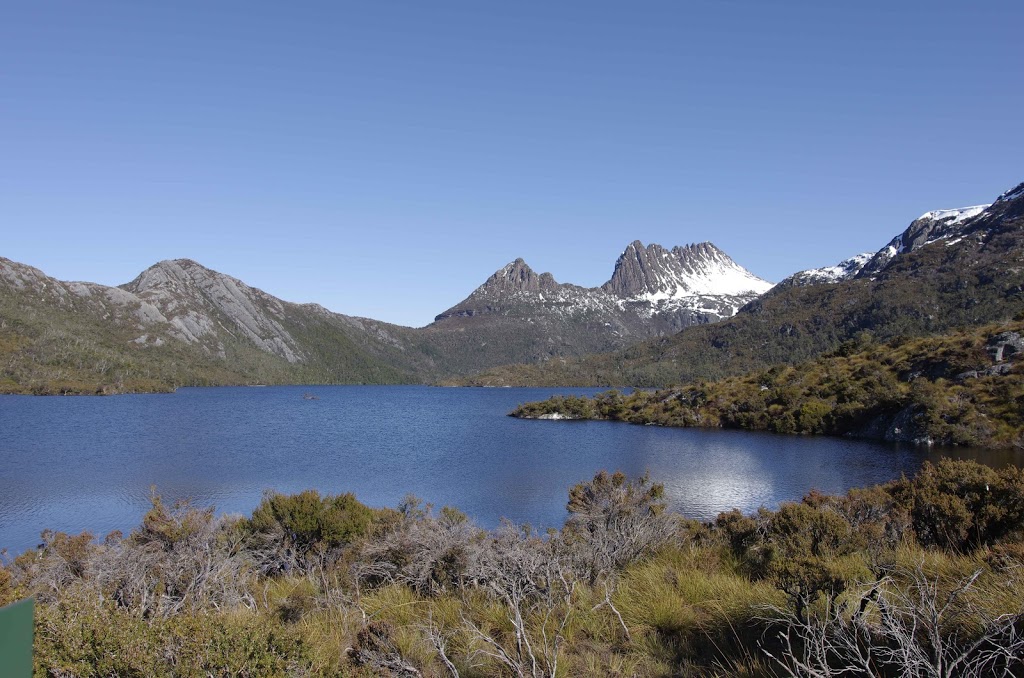 Cradle Mountain Visitor Centre | 4057 Cradle Mountain Rd, Cradle Mountain TAS 7306, Australia | Phone: (03) 6492 1110