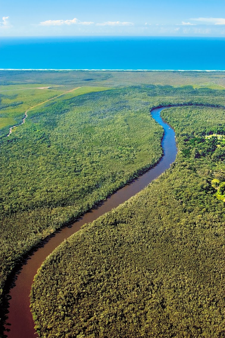 Discovery Fraser Island Tours | 18 Spectrum St, Rainbow Beach QLD 4581, Australia | Phone: (07) 5449 0393