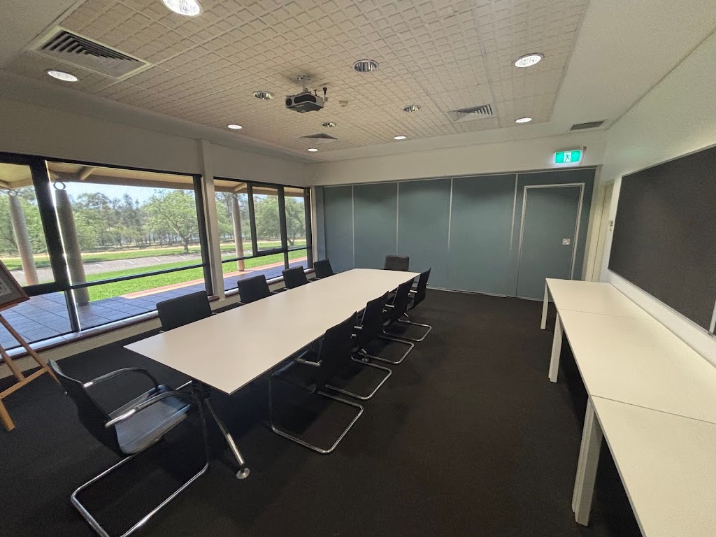 The Lobby | 89/151 Old Castlereagh Rd, Castlereagh NSW 2749, Australia | Phone: (02) 9637 4455