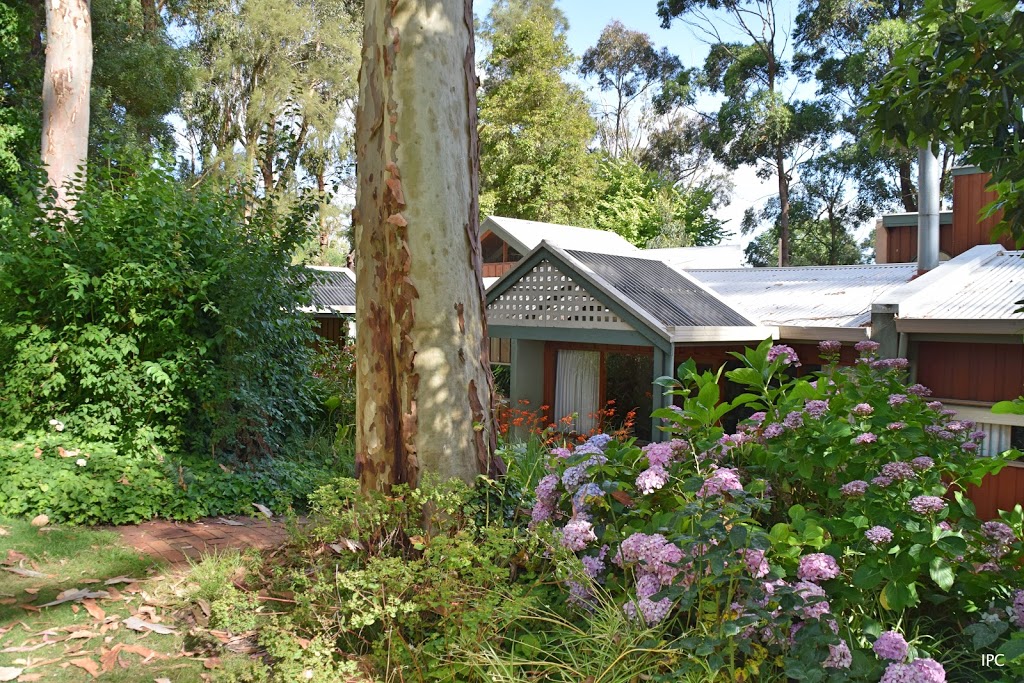 Clarendon Chalets | 59 Clarke Rd, Ob Flat SA 5291, Australia | Phone: (08) 8726 8306