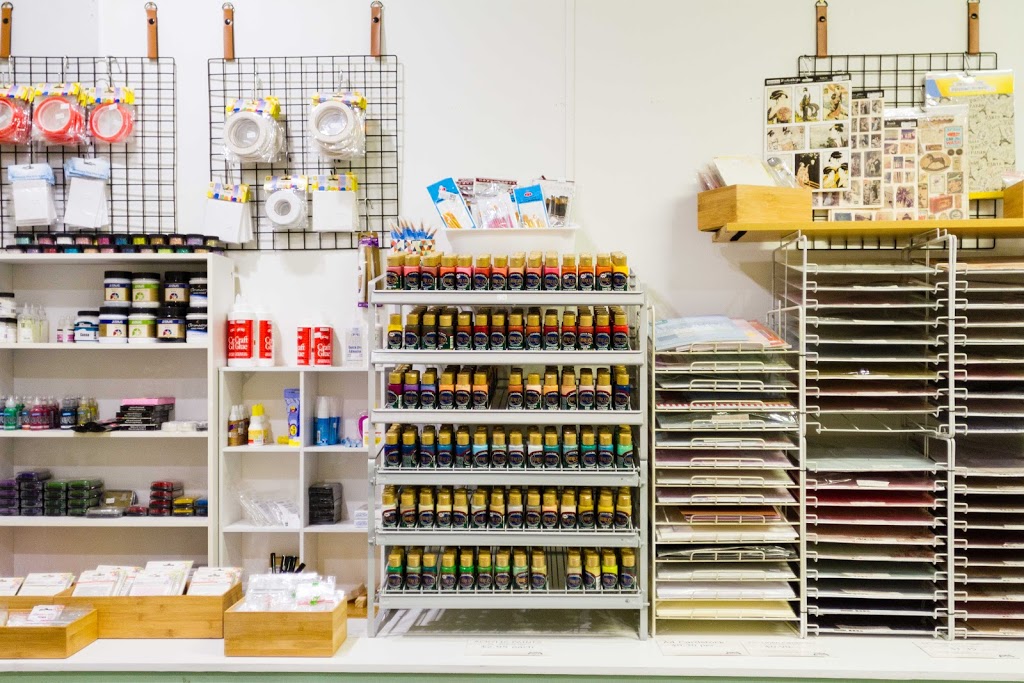Wise Old Owl Craft & Gift Shop | 6 Douglas Pl, Barragup WA 6209, Australia | Phone: (08) 9584 8914