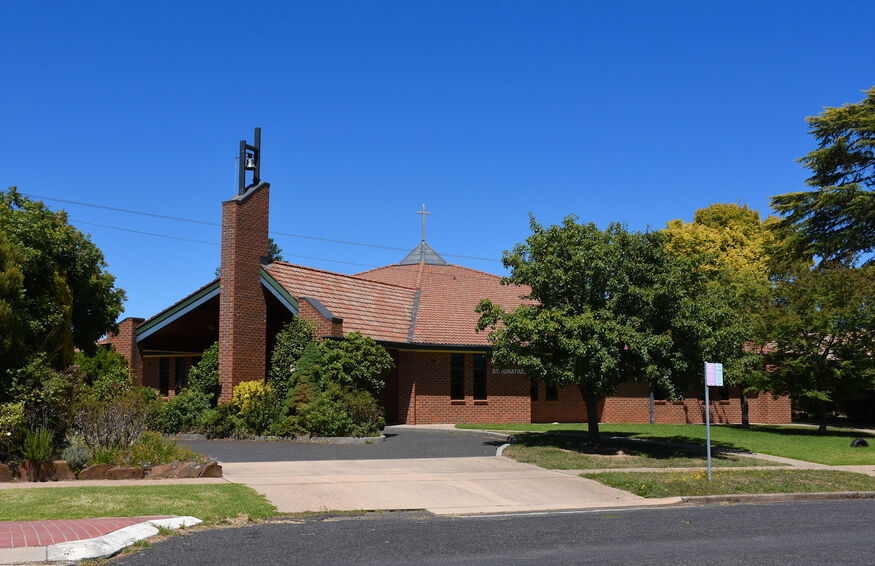 Saint Ignatius Catholic Church | church | 138 Queen St, Oberon NSW 2787, Australia | 0263361022 OR +61 2 6336 1022