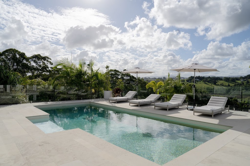 Imagine Byron Bay – Luxury Accommodation | 84 Fowlers Ln, Bangalow NSW 2479, Australia | Phone: 0400 876 661