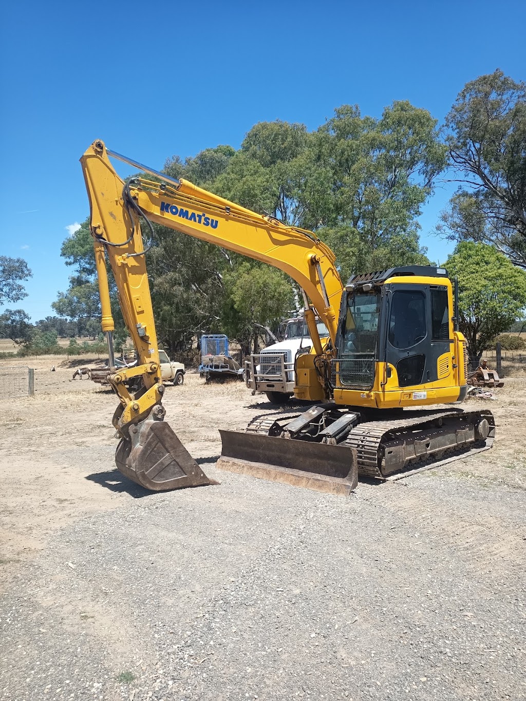 Barnyard Hire | 203 Rilens Rd, Muckleford VIC 3451, Australia | Phone: 0419 115 360