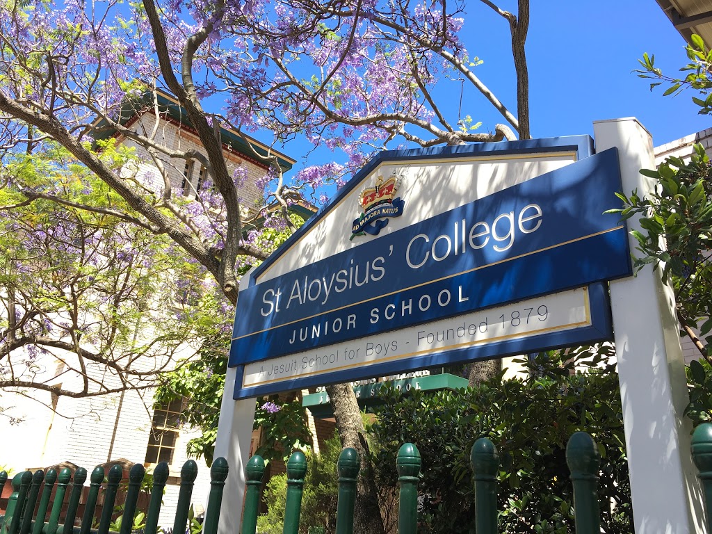 St Aloysius College Junior School | school | 29 Burton St, Kirribilli NSW 2061, Australia | 0299559200 OR +61 2 9955 9200