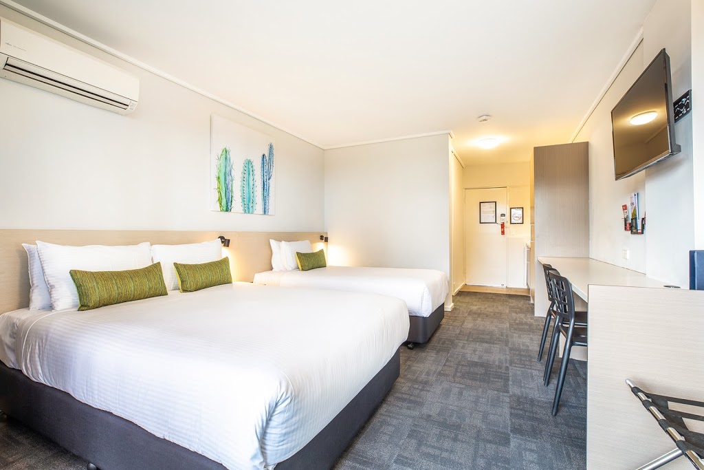 Shoppingtown Hotel | lodging | 19 Williamsons Rd, Doncaster VIC 3108, Australia | 0398486811 OR +61 3 9848 6811