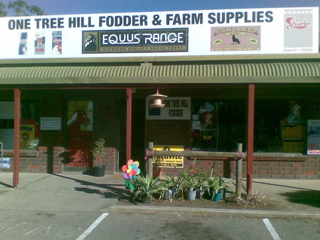 One Tree Hill Fodder Store | 4/9 Black Top Rd, One Tree Hill SA 5114, Australia | Phone: (08) 8280 7680