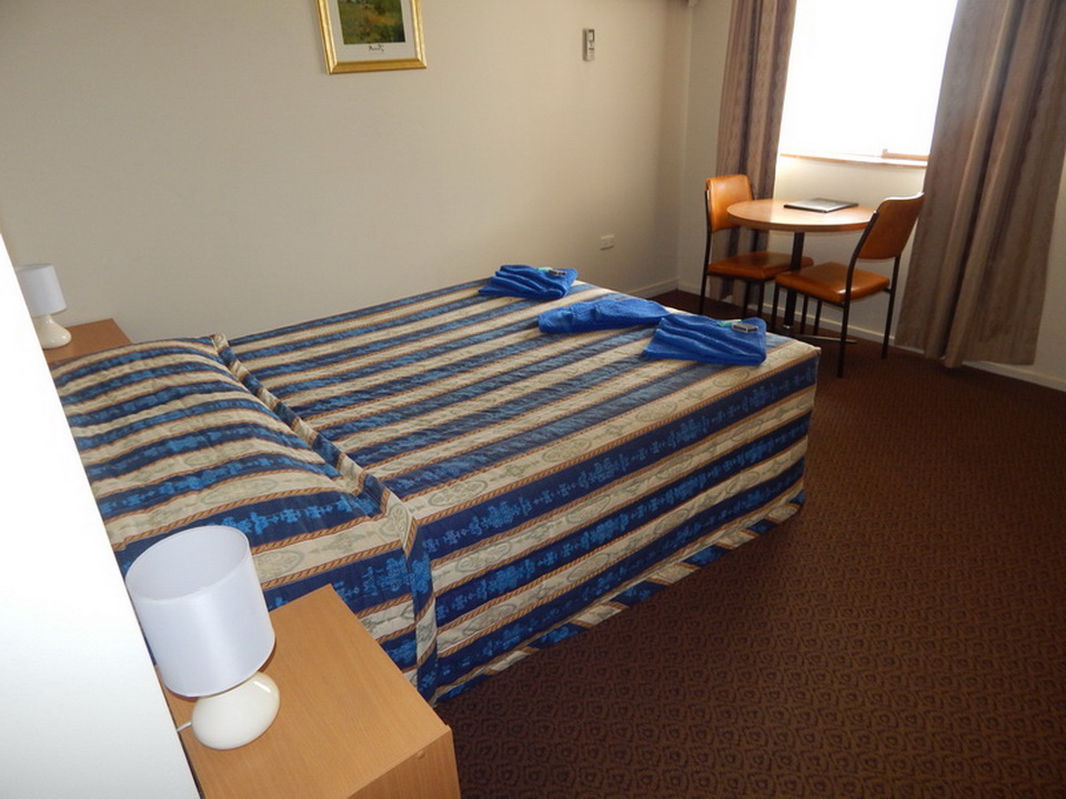 The Nowra Motor Inn | lodging | 202 Kinghorne St, Nowra NSW 2541, Australia | 0244210555 OR +61 2 4421 0555