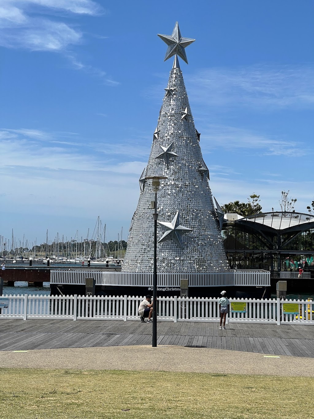 Floating Christmas Tree & Light Show |  | Steampacket Gardens, Eastern Beach, Geelong VIC 3220, Australia | 0352725272 OR +61 3 5272 5272