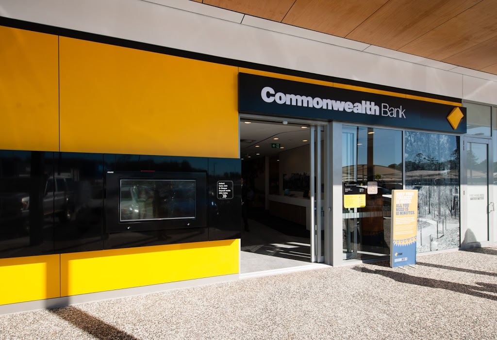 Commonwealth Bank | bank | 11/752 Stafford Rd, Everton Park QLD 4053, Australia | 0733556022 OR +61 7 3355 6022