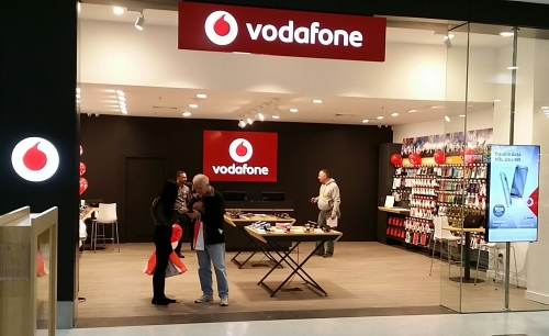 Vodafone - Plumpton | Plumpton Marketplace, 30 Jersey Road & Hyatts Road, Plumpton NSW 2761, Australia | Phone: (02) 9675 7442