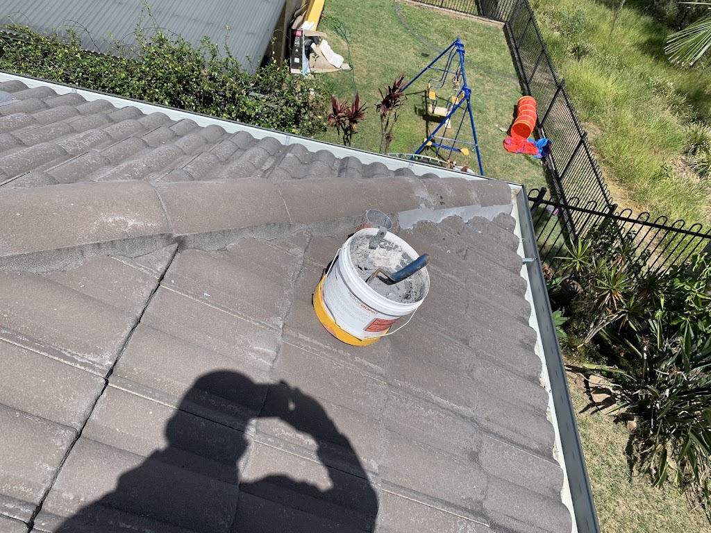 Ls roofing services | 66 Horizon Dr, Middle Park QLD 4074, Australia | Phone: 0422 283 274