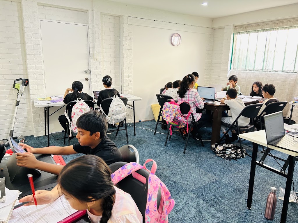Edu Hub Tutoring | 26 Nelson St, Minto NSW 2566, Australia | Phone: 0420 897 768