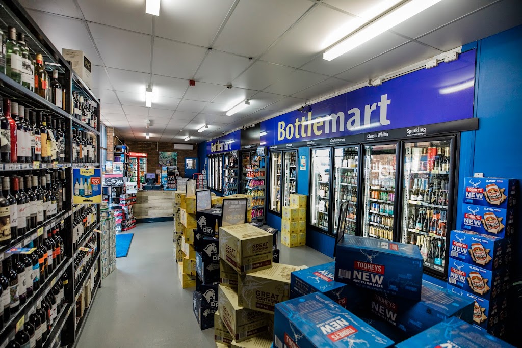 Bottlemart Drive Thru - Railway Hotel | liquor store | 41-43 Barber St, Gunnedah NSW 2380, Australia | 0257337807 OR +61 2 5733 7807