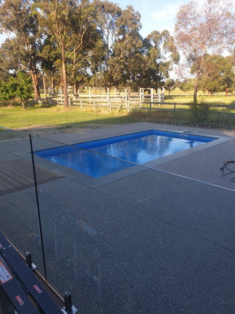 EziClean -Window Cleaning Service |  | 350 Bullumwaal Rd, Wy Yung VIC 3875, Australia | 0424926911 OR +61 424 926 911