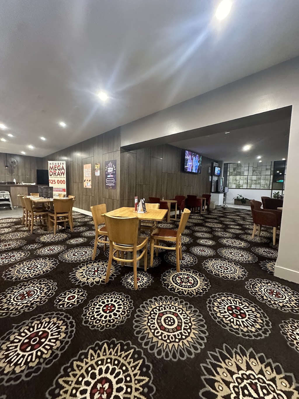 The Andergrove Tavern | 64 Andergrove Rd, Andergrove QLD 4740, Australia | Phone: (07) 4955 5444