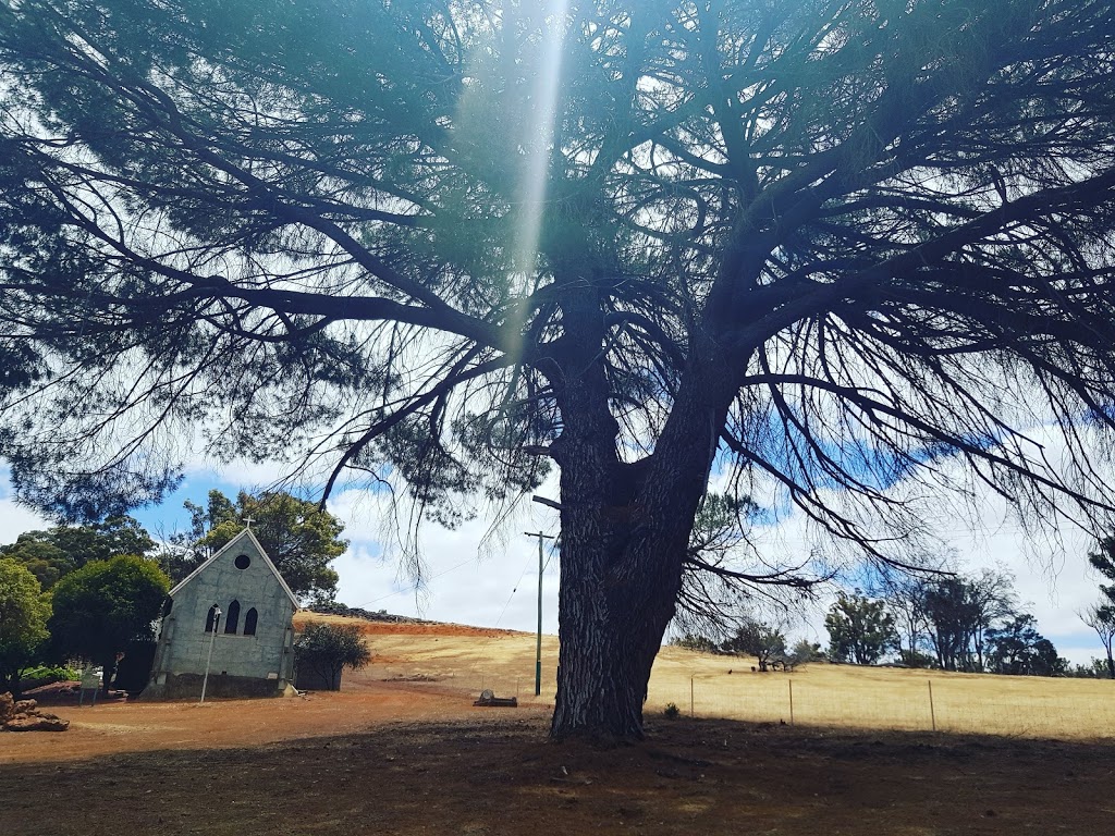 St Albans Church and Cemetary | Marradong WA 6390, Australia