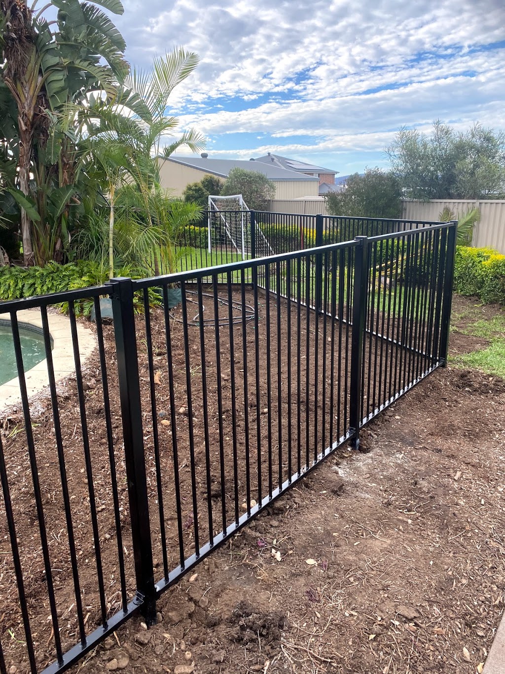 Newton Fencing Pty Ltd | general contractor | 12 Hall St, Cliftleigh NSW 2321, Australia | 0413399499 OR +61 413 399 499