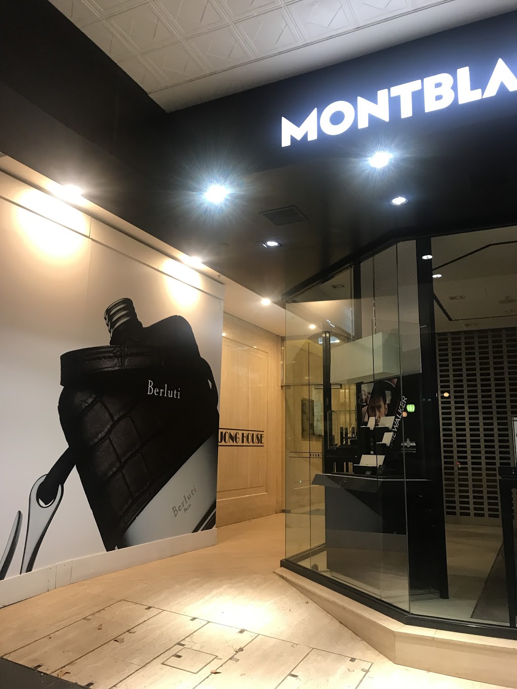 Montblanc | jewelry store | 175 Collins St, Melbourne VIC 3000, Australia | 0396635077 OR +61 3 9663 5077