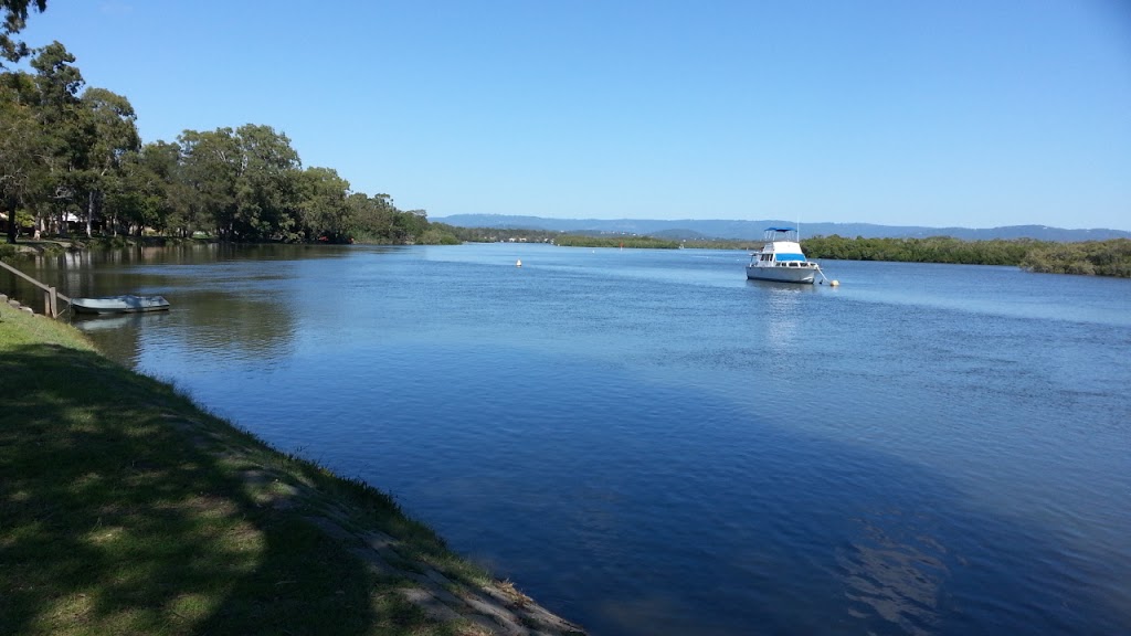 Daisy Elms Park | Tallara St, Paradise Point QLD 4216, Australia