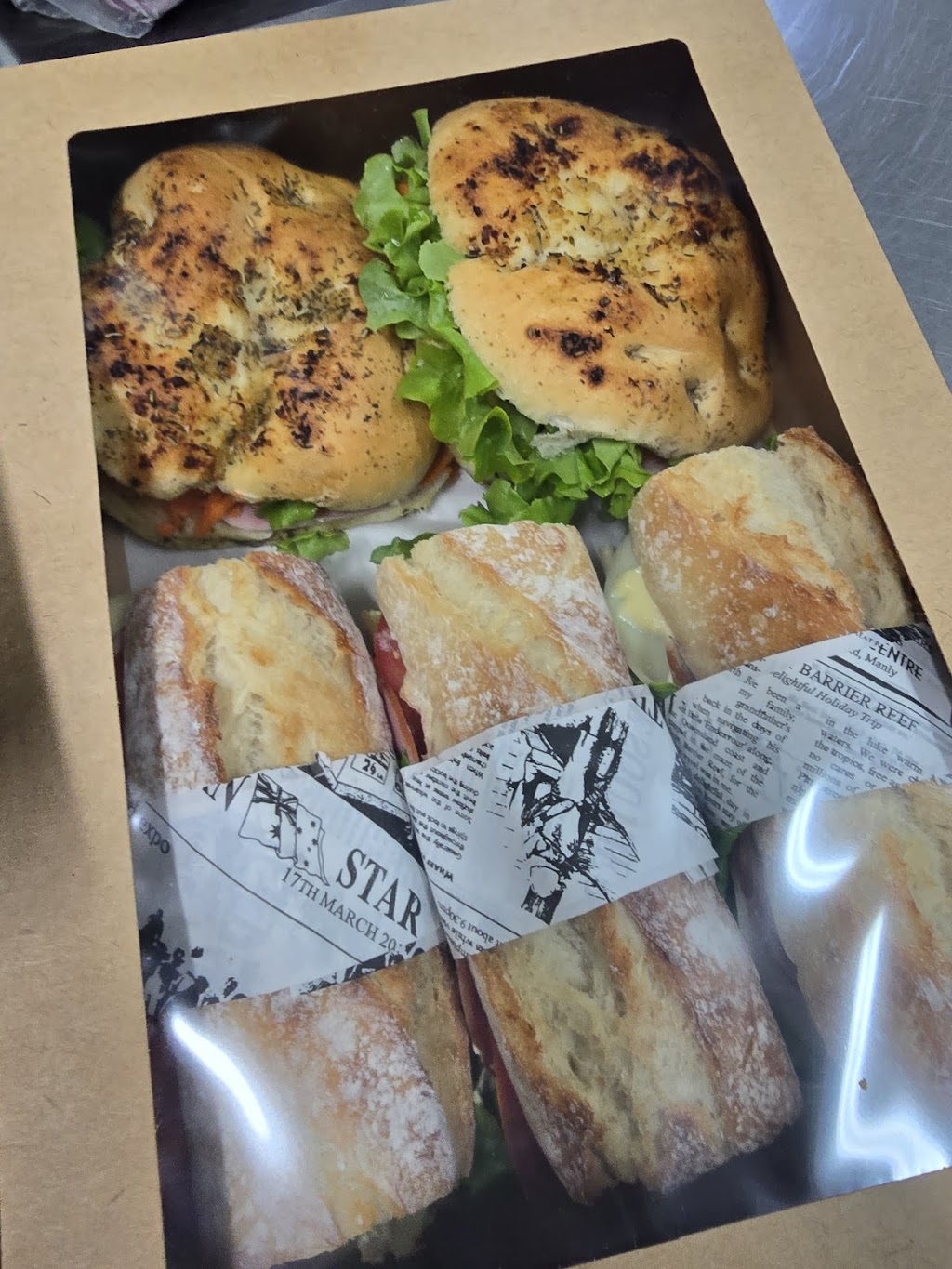 Huddos Bakery | 9/11 Broad St, Sarina QLD 4737, Australia | Phone: (07) 4943 1960