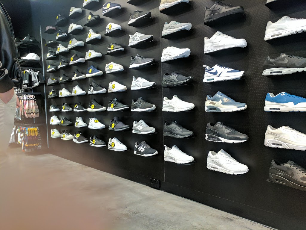 Platypus Shoes | shoe store | 275 King St, Newtown NSW 2042, Australia | 0295654594 OR +61 2 9565 4594
