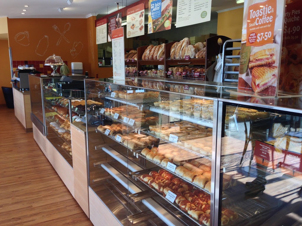 Banjos Bakery Cafe | bakery | Bayview Market cnr Algona Rd &, Opal Dr, Blackmans Bay TAS 7052, Australia | 0362272712 OR +61 3 6227 2712
