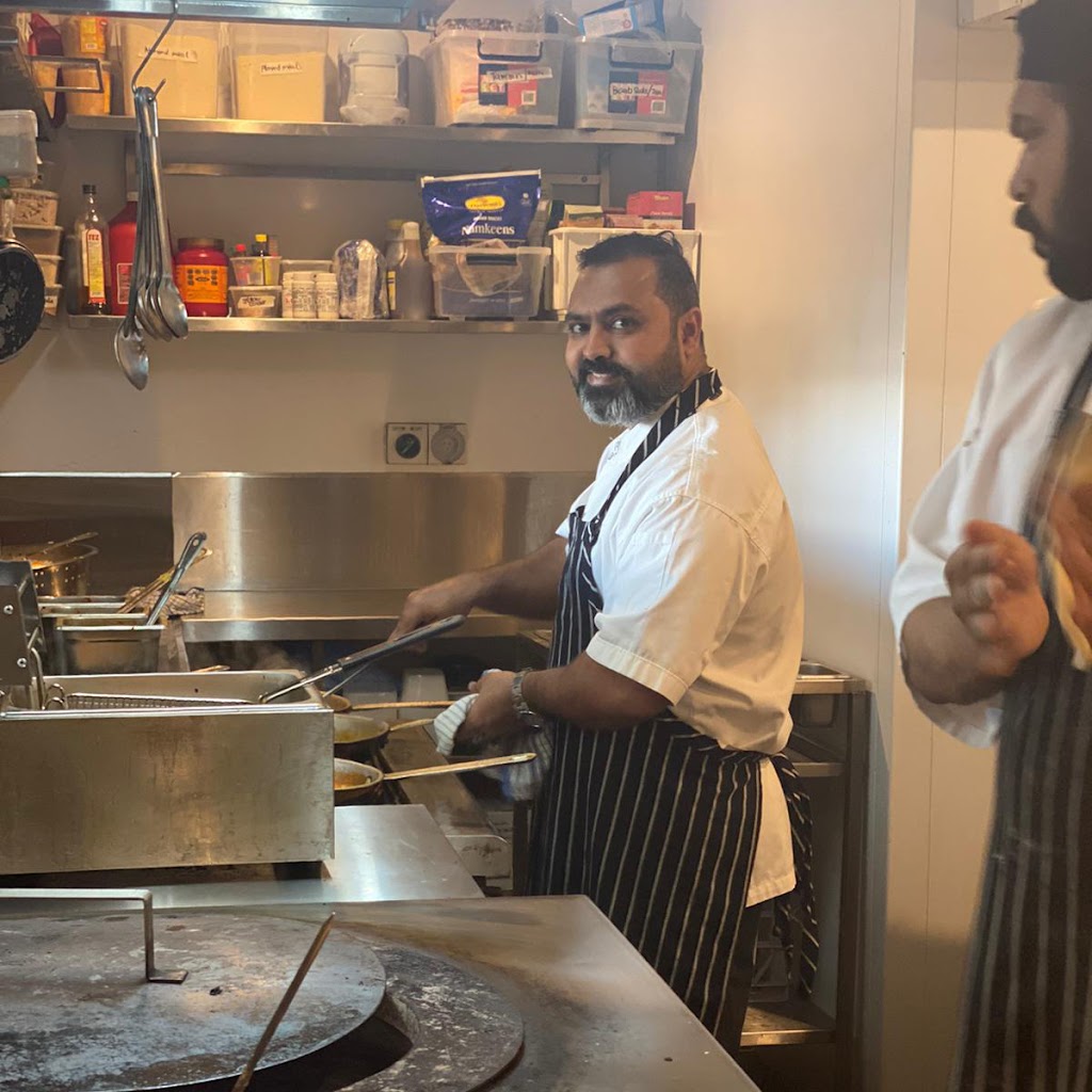 Garlic Clove Indian Restaurant | Shop 15A/37 Eggersdorf Rd, Ormeau QLD 4208, Australia | Phone: (07) 5546 6040