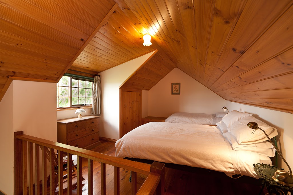 Daisy Bank Cottages | 78 Middle Tea Tree Rd, Richmond TAS 7025, Australia | Phone: 0417 202 963 Daisy Bank Cottages | 78 Middle Tea Tree Rd, Richmond TAS 7025, Australia | Phone: 0417 202 963