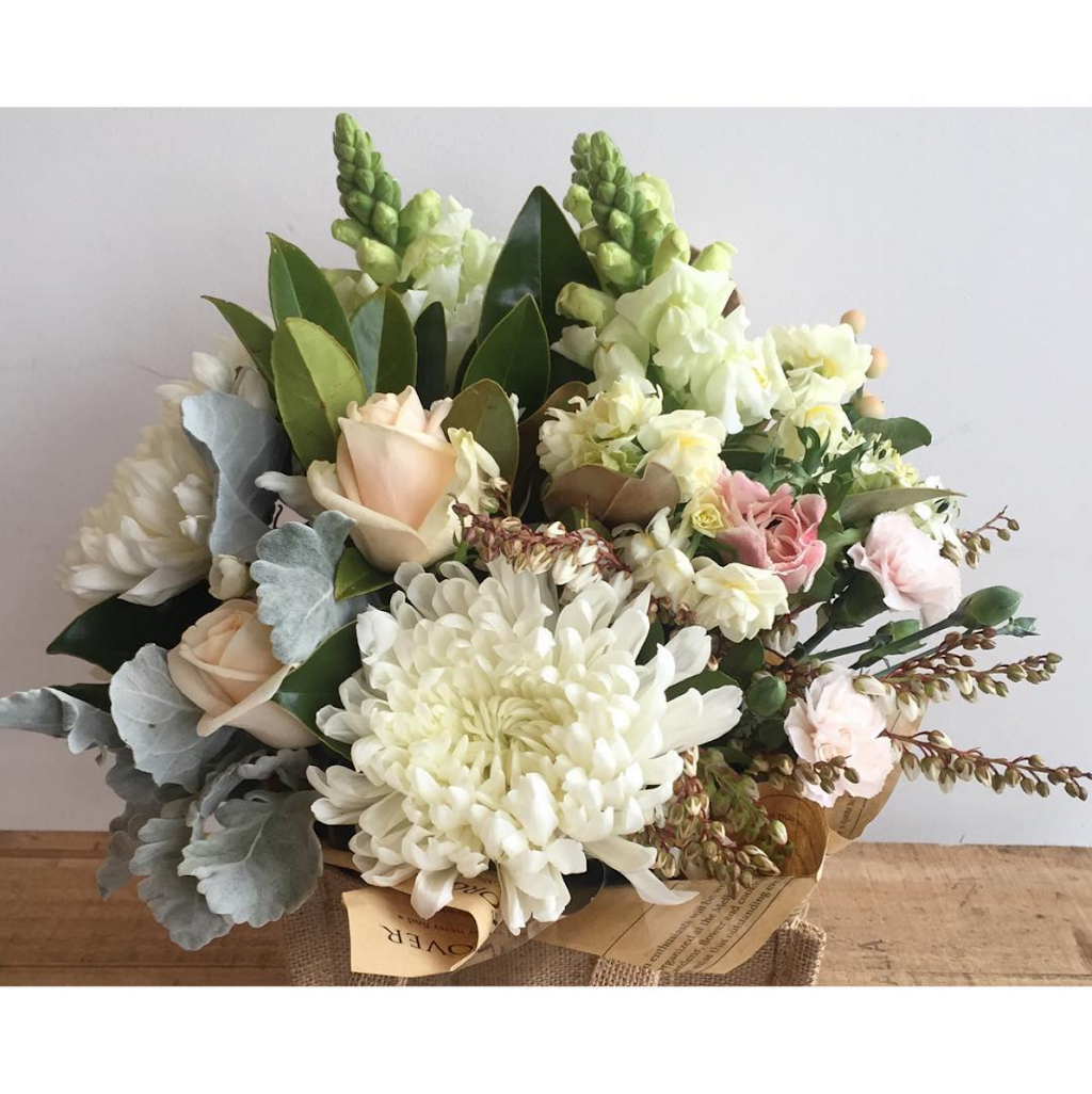 Flower Merchants Bella Vista | 3/1 Circa Blvd, Baulkham Hills NSW 2153, Australia | Phone: (02) 8824 7200