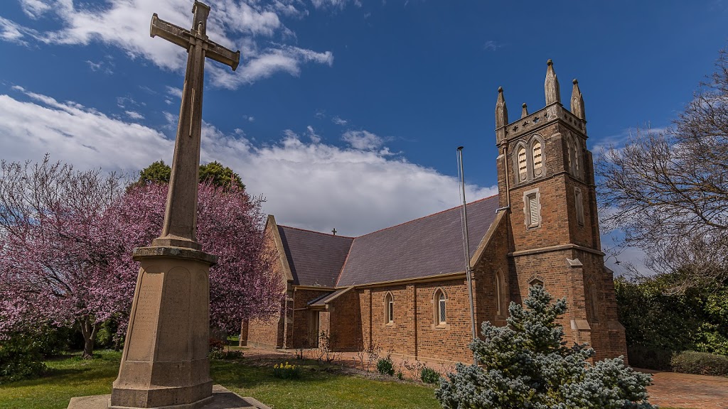 Christ Anglican Church | church | 88 Adelaide St, Blayney NSW 2799, Australia | 0263682065 OR +61 2 6368 2065
