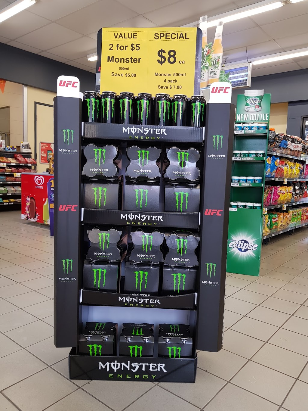 Caltex Woolworths | gas station | 1412 Pittwater Rd, North Narrabeen NSW 2101, Australia | 1300655055 OR +61 1300 655 055