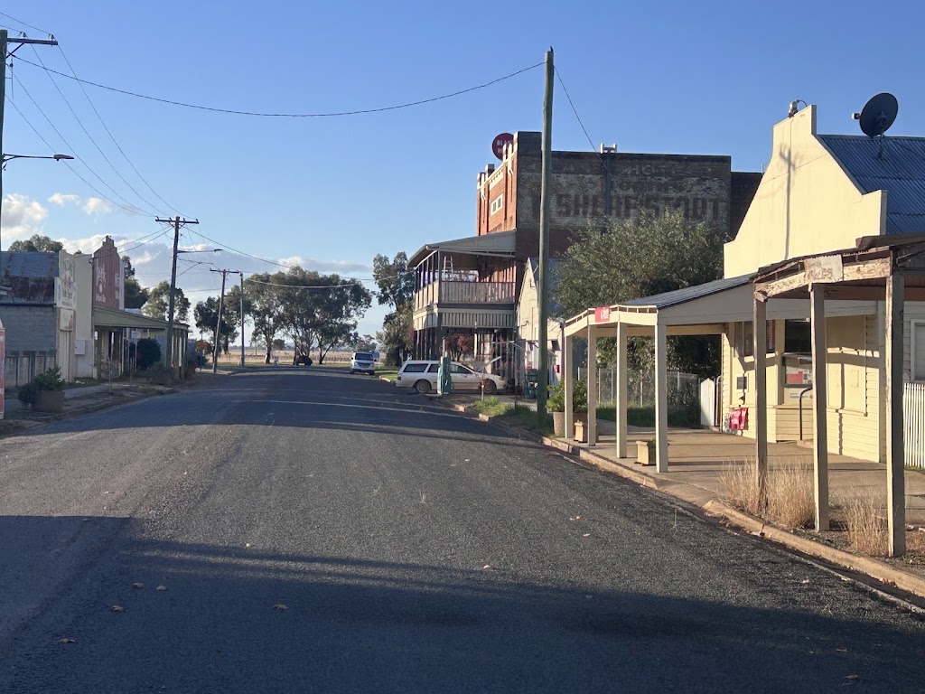 Quandialla Memorial Hall Mural | 12 Second St, Quandialla NSW 2721, Australia | Phone: (02) 6343 2059